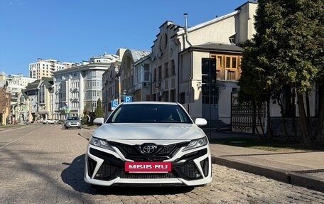 Toyota Camry, 2021 год, 3 750 000 рублей, 2 фотография