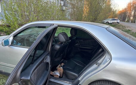 Mercedes-Benz E-Класс, 1999 год, 320 000 рублей, 6 фотография