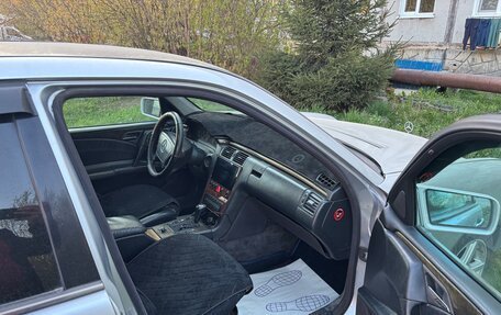 Mercedes-Benz E-Класс, 1999 год, 320 000 рублей, 8 фотография