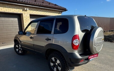 Chevrolet Niva I рестайлинг, 2012 год, 495 000 рублей, 7 фотография