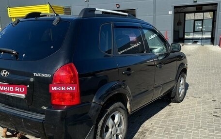 Hyundai Tucson III, 2005 год, 800 000 рублей, 2 фотография