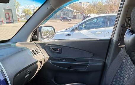 Hyundai Tucson III, 2005 год, 800 000 рублей, 8 фотография