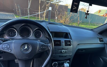 Mercedes-Benz C-Класс, 2011 год, 1 600 000 рублей, 16 фотография