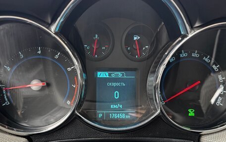 Chevrolet Cruze II, 2013 год, 920 000 рублей, 7 фотография