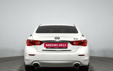 Infiniti Q50 I рестайлинг, 2015 год, 1 665 000 рублей, 6 фотография