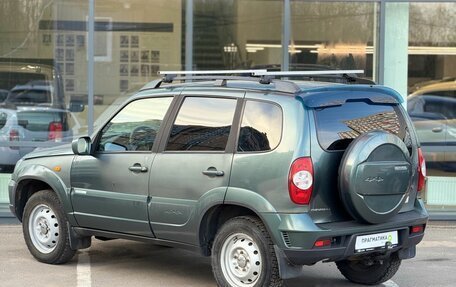 Chevrolet Niva I рестайлинг, 2011 год, 390 000 рублей, 4 фотография