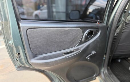 Chevrolet Niva I рестайлинг, 2011 год, 390 000 рублей, 21 фотография