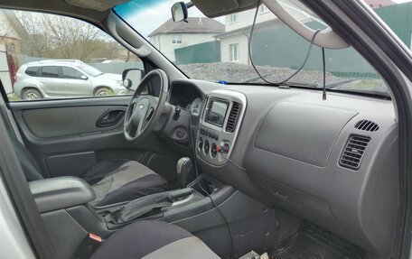 Ford Escape II, 2005 год, 600 000 рублей, 5 фотография