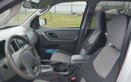 Ford Escape II, 2005 год, 600 000 рублей, 6 фотография