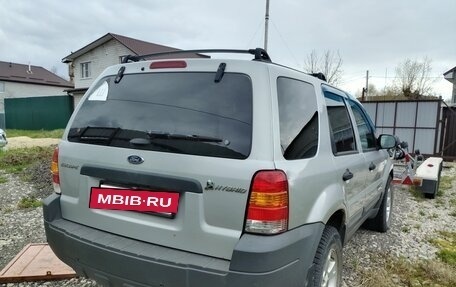 Ford Escape II, 2005 год, 600 000 рублей, 3 фотография