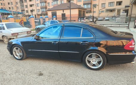 Mercedes-Benz E-Класс, 2002 год, 750 000 рублей, 3 фотография