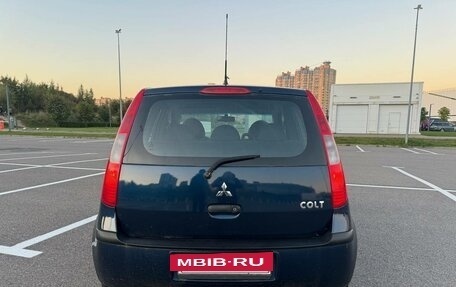 Mitsubishi Colt VI рестайлинг, 2004 год, 280 000 рублей, 6 фотография