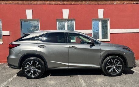 Lexus RX IV рестайлинг, 2022 год, 6 200 000 рублей, 2 фотография