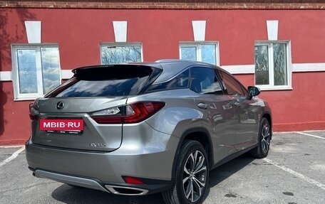 Lexus RX IV рестайлинг, 2022 год, 6 200 000 рублей, 3 фотография