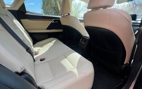 Lexus RX IV рестайлинг, 2022 год, 6 200 000 рублей, 20 фотография