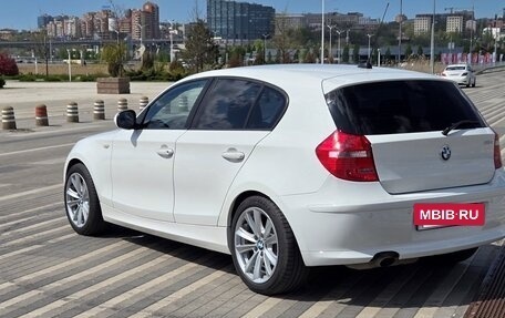 BMW 1 серия, 2010 год, 855 000 рублей, 3 фотография