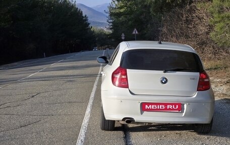 BMW 1 серия, 2010 год, 855 000 рублей, 14 фотография
