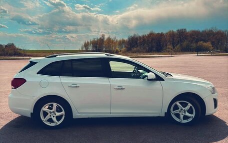 Chevrolet Cruze II, 2014 год, 899 000 рублей, 2 фотография