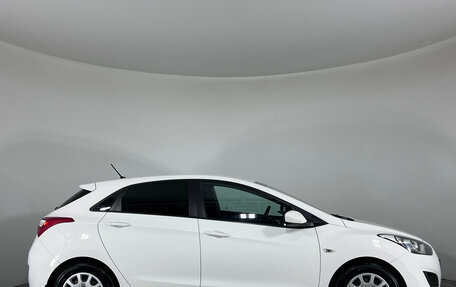 Hyundai i30 II рестайлинг, 2013 год, 1 150 000 рублей, 4 фотография