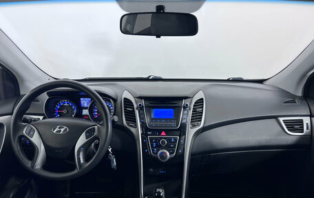 Hyundai i30 II рестайлинг, 2013 год, 1 150 000 рублей, 11 фотография