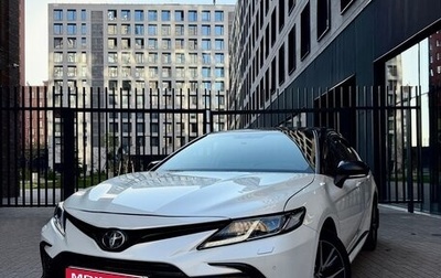 Toyota Camry, 2021 год, 2 500 000 рублей, 1 фотография