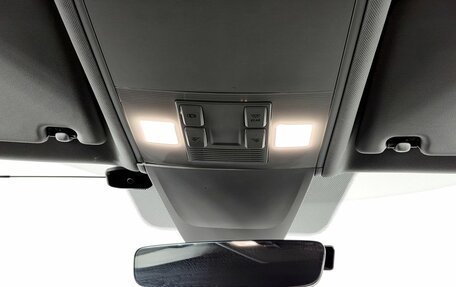 Volkswagen Tiguan II, 2019 год, 2 580 000 рублей, 11 фотография