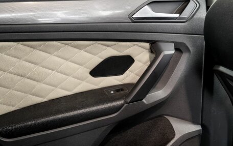 Volkswagen Tiguan II, 2019 год, 2 580 000 рублей, 15 фотография