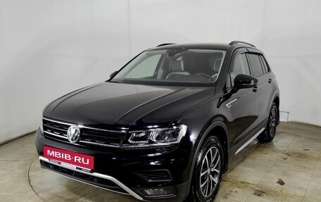 Volkswagen Tiguan II, 2019 год, 2 580 000 рублей, 3 фотография
