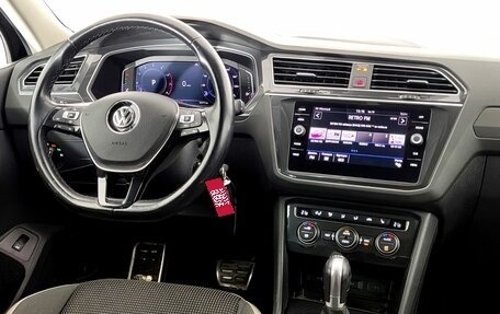 Volkswagen Tiguan II, 2019 год, 2 580 000 рублей, 9 фотография