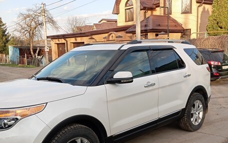 Ford Explorer VI, 2012 год, 1 700 000 рублей, 3 фотография