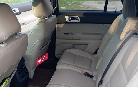 Ford Explorer VI, 2012 год, 1 700 000 рублей, 8 фотография