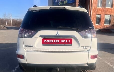 Mitsubishi Outlander III рестайлинг 3, 2011 год, 1 560 000 рублей, 6 фотография