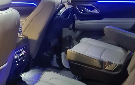 GMC Yukon IV, 2022 год, 10 000 000 рублей, 4 фотография