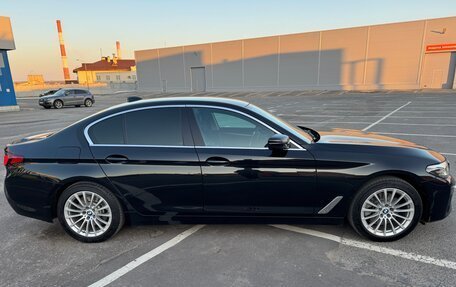 BMW 5 серия, 2021 год, 4 280 000 рублей, 4 фотография