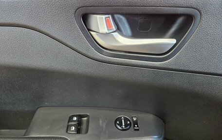 Hyundai Solaris II рестайлинг, 2017 год, 1 195 000 рублей, 17 фотография