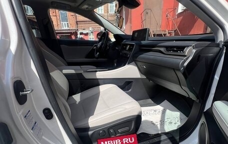 Lexus RX IV рестайлинг, 2021 год, 6 200 000 рублей, 22 фотография