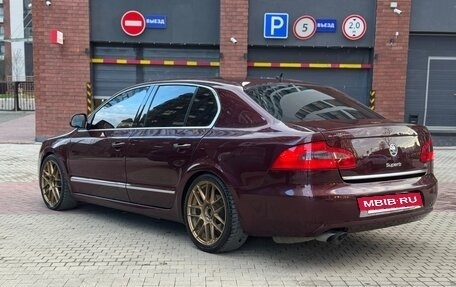 Skoda Superb III рестайлинг, 2010 год, 920 000 рублей, 6 фотография