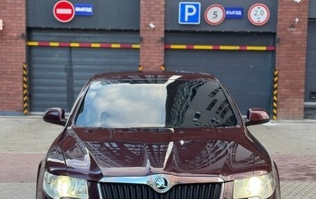 Skoda Superb III рестайлинг, 2010 год, 920 000 рублей, 2 фотография