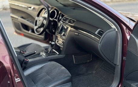 Skoda Superb III рестайлинг, 2010 год, 920 000 рублей, 16 фотография