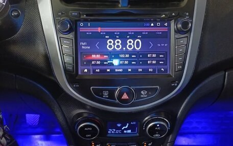 Hyundai Solaris II рестайлинг, 2014 год, 1 189 000 рублей, 13 фотография