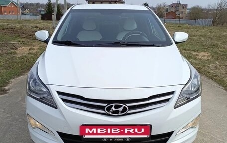 Hyundai Solaris II рестайлинг, 2014 год, 1 189 000 рублей, 2 фотография