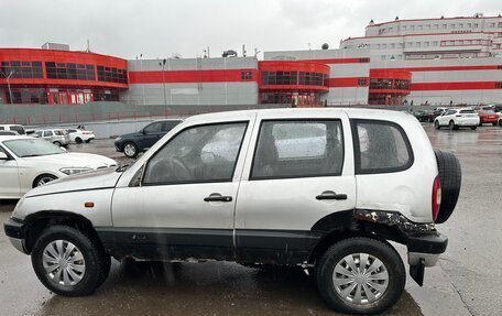 Chevrolet Niva I рестайлинг, 2005 год, 109 999 рублей, 4 фотография