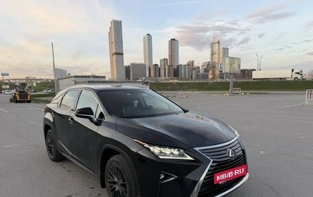 Lexus RX IV рестайлинг, 2018 год, 3 600 000 рублей, 2 фотография