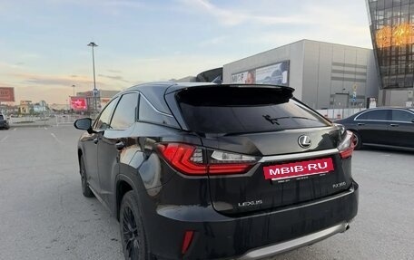 Lexus RX IV рестайлинг, 2018 год, 3 600 000 рублей, 7 фотография