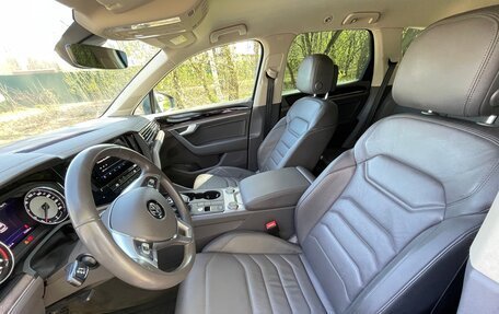 Volkswagen Touareg III, 2020 год, 5 800 000 рублей, 12 фотография