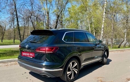 Volkswagen Touareg III, 2020 год, 5 800 000 рублей, 5 фотография