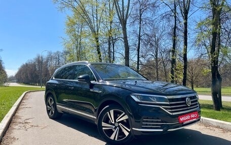 Volkswagen Touareg III, 2020 год, 5 800 000 рублей, 3 фотография