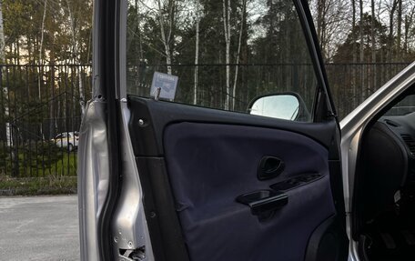 Mitsubishi Carisma I, 2003 год, 270 000 рублей, 10 фотография