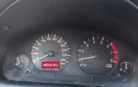 Mitsubishi Carisma I, 2003 год, 270 000 рублей, 12 фотография
