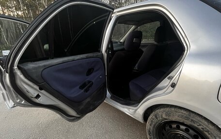 Mitsubishi Carisma I, 2003 год, 270 000 рублей, 20 фотография